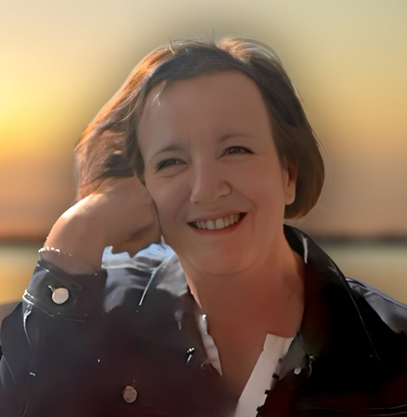 Mme Nicole Ouellet