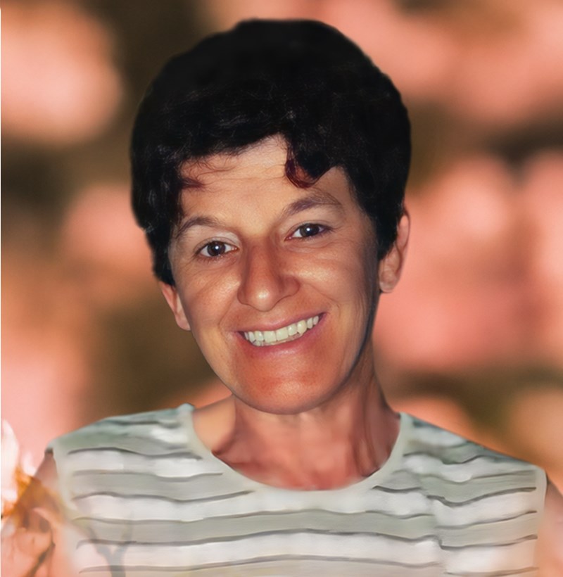 Mme Léonie Lauzier