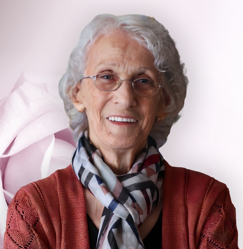 Mme Hélène Saucier