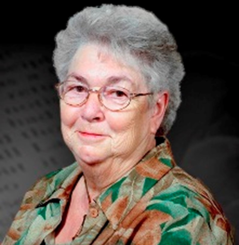 Mme Yvette Cormier Blouin